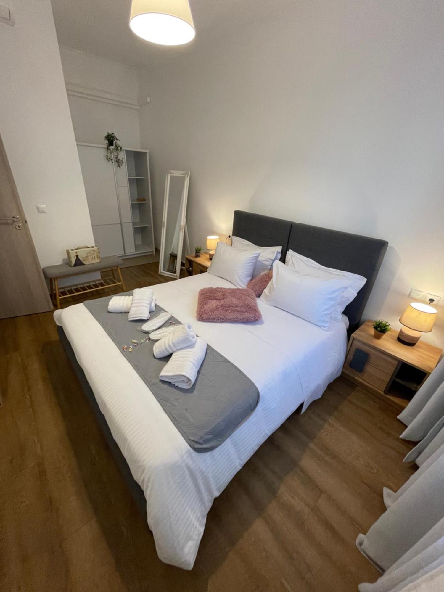 Апартаменты Compass Lofts Афины Экстерьер фото