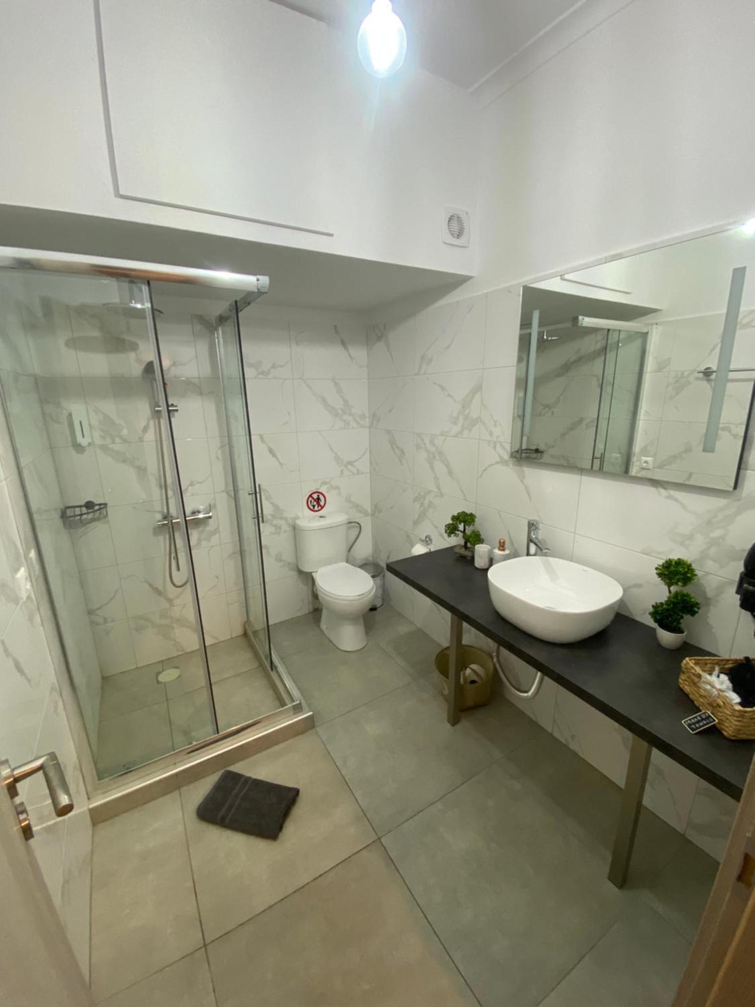 Апартаменты Compass Lofts Афины Экстерьер фото