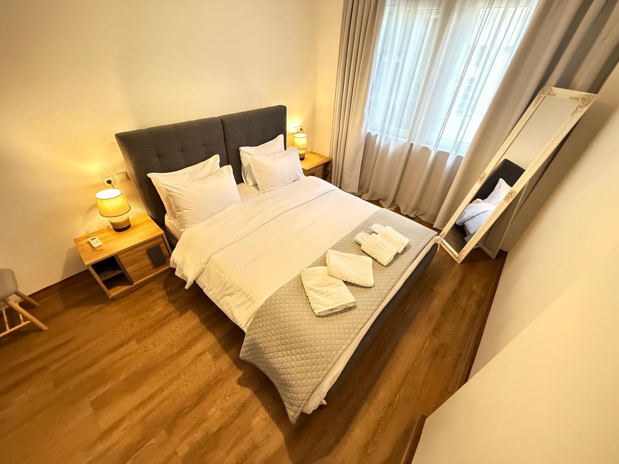 Апартаменты Compass Lofts Афины Экстерьер фото